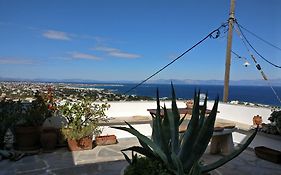 Goddess Artemis Balcony Apartment Near Athens Airport